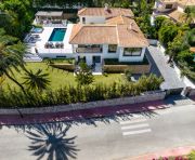 Sales - Villa - Marbella - Nueva Andalucia, Las Brisas