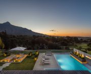 Venta - Chalet - Marbella - Nueva Andalucía