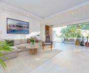 Venta - Chalet - Marbella - Nueva Andalucía