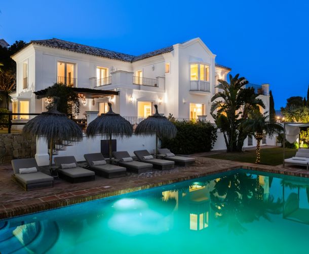 Villa - Försäljning - Marbella - Los Monteros