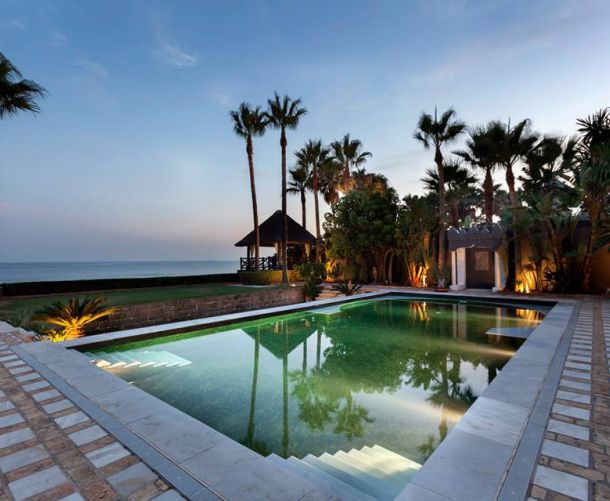 Villa - Korttidsuthyrning - Marbella - Los Monteros