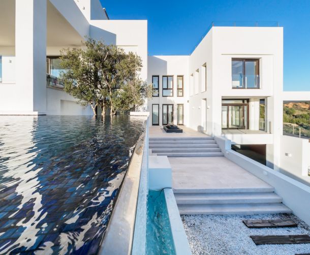 Вилла - Краткосрочная аренда - Marbella - Los Monteros