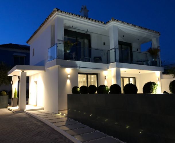 Вилла - Продажи - Marbella - San Pedro de Alcantara